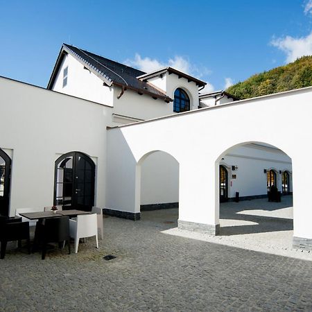 Hotel Palac Jugowice Wałbrzych Exterior foto